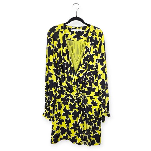 Diane von Furstenberg Dora Lily Silk Faux‎ Wrap Dress in Dove Bloom Acid Lime - Picture 2 of 10